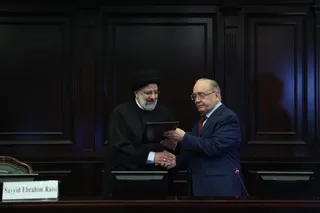 تصاویر آیت الله رئیسی در جمع شورای علمی، اساتید و جمعی از دانشجویان دانشگاه ملی مسکو