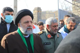 تصاویر بازدید میدانی دکتر رئیسی از مناطق زلزله‌زده شهرستان خوی و روستای بدلان