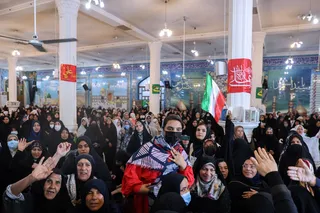تصاویر حضور و سخنرانی در جمع نمازگزاران جمعه برازجان