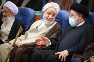 تصاویر سخنرانی در بیست و نهمین اجلاس سراسری نماز
