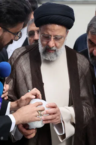 تصاویر بازدید از دومین نمایشگاه احیاگران واحدهای اقتصادی