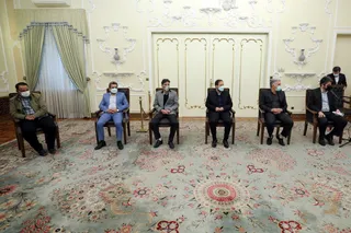 تصاویر دیدار باخانواده شهدای مسابقه فوتبال شهرستان چوار