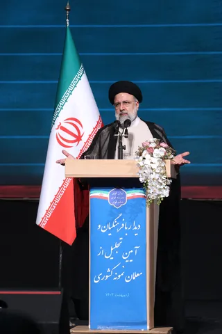 آیین تجلیل از معلمان نمونه کشوری
