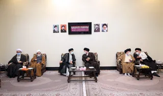 تصاویر مراسم تجدید میثاق اعضای مجلس خبرگان رهبری با امام راحل