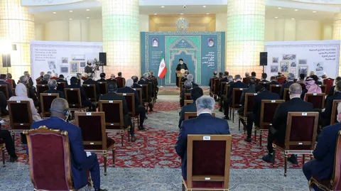 ملت ایران بر آرمان‌های انقلاب خود استوار است/ همه‌جانبه‌نگری، پویایی و هوشمندی مشخصات سیاست خارجی ما است