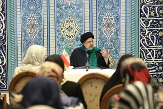 تصاویر دیدار رئیس جمهور با بانوان خانواده‌های ایرانی ساکن مسکو