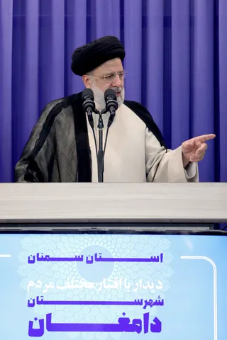 حضور در اجتماع باشکوه مردم دامغان
