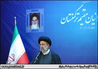 تصاویر دیدار ایرانیان مقیم ترکمنستان با رئیس جمهور