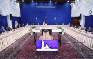تصاویر گفتگوی تلویزیونی آیت الله رئیسی با مردم