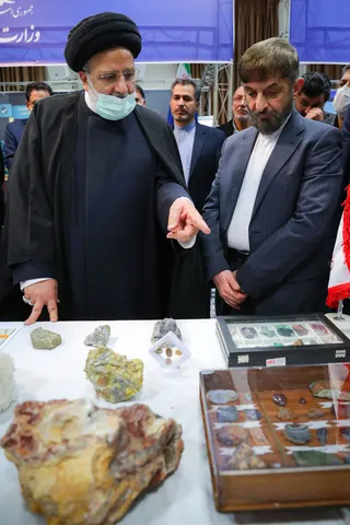 تصاویر بازدید از نمایشگاه توانمندی‌های علمی و صنعتی تولید داخلی
