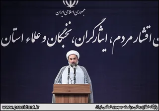 تصاویر دیدار نمایندگان اقشار مردم ، ایتارگران ، نخبگان و علماء استان سیستان و بلوچستان
