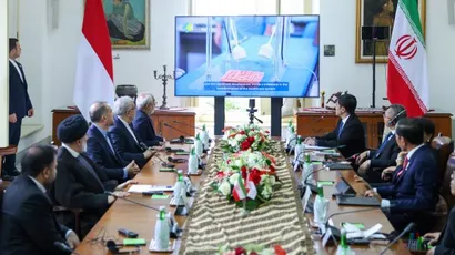 تصاویر دیدار رئیس جمهور اندونزی با دکتر رئیسی