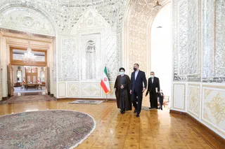 تصاویر گردهمایی روسای نمایندگی های ایران در کشورهای همسایه