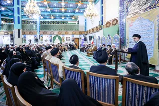 نشست با جمعی از علما و روحانیون
