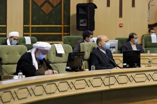 راه اندازی بازارچه مرزی و استقرار گمرک در مناطق مرزی راهی برای قانونمند کردن صادرات و واردت در کرمانشاه است/ منظور ما از برخورد با قاچاق، مقابله با قاچاق سازمان یافته است نه برخورد با کوله بری؛ قاچاق سازمان یافته است که به اقتصاد کشور آسیب می‌رساند
