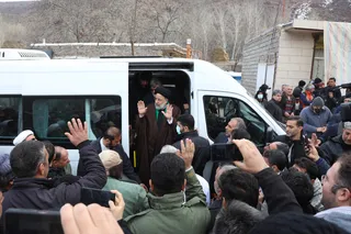 تصاویر بازدید میدانی دکتر رئیسی از مناطق زلزله‌زده شهرستان خوی و روستای بدلان