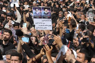 مراسم تشییع پیکر رئیس جمهور شهید و همراهان در مشهد