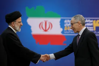تصاویر تبریک سالروز پیروزی انقلاب اسلامی از سوی سفرا و رؤسای سازمان‌های خارجی مقیم تهران به رییس جمهور