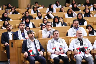 تصاویر مراسم تجلیل از دستاوردها و تکریم فعالان نظام بهداشت کشور در دولت مردمی