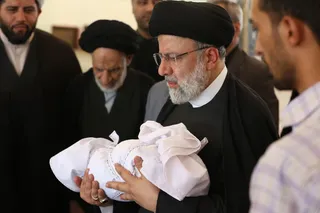 تصاویر سخنرانی در جمع عزاداران اربعین حسینی در بیرجند