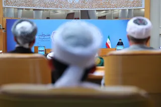 تصاویر نشست علما و نخبگان اهل سنت سراسر کشور با رئیس جمهور