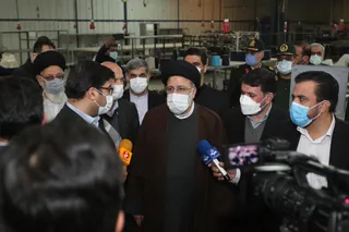 تصاویر بازدید از کارخانه تعطیل شده خوش ریس یزد