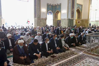 تصاویر حضور رئیس جمهور در نماز جمعه مشهد