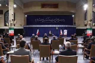 تصاویر دیدار رئیس‌جمهور و اعضای هیئت دولت با رهبر معظم انقلاب اسلامی