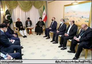تصاویر دیدار رئیس جمهور پاکستان با دکتر رئیسی