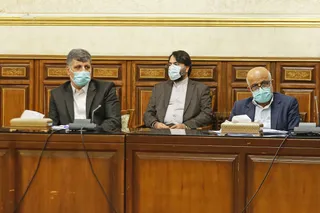 اصلاح ساختار بودجه و اصلاح نظام مالیات باید از مهمترین اولویت‌های کمیسیون برنامه و بودجه باشد/ کاهش هزینه‌های اجتناب‌پذیر دولت ضروری است