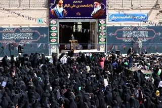 تصاویر سخنرانی در جمع عزاداران اربعین حسینی در بیرجند