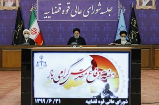 بخشی از مشکلات امروز کشور ناشی از چشم دوختن به لبخند یا خشم خارجی هاست؛ داشتن روحیه جهادی و کار انقلابی گره گشاست/ رفتار آمریکایی‌ها هم نقض «حقوق بین الملل» است هم نقض «حقوق معاهدات» / باید انجام تکالیف اروپایی‌ها از آنها مطالبه شود