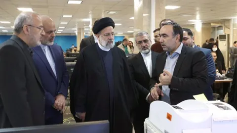 بازدید از بخش‌های مختلف ستاد انتخابات کشور