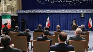 تصاویر دیدار رئیس‌جمهور و اعضای هیئت دولت با رهبر معظم انقلاب اسلامی