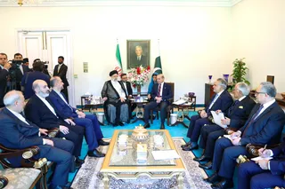 استقبال رسمی از سوی نخست وزیر پاکستان