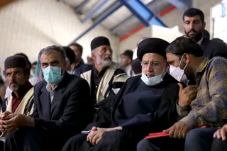 تصاویر دیدار رئیس جمهور با اقشار مختلف مردم چهارمحال و بختیاری