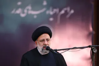 تصاویر مراسم شب نوزدهم ماه مبارک رمضان در حرم امام خمینی (ره)