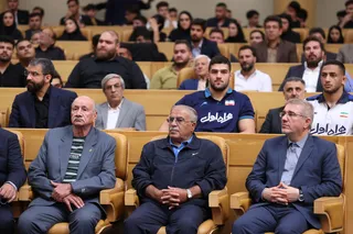 تصاویر مراسم تجلیل از مدال آوران و قهرمانان ورزشی