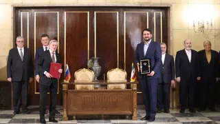 تصاویر  مراسم امضای توافق نامه احداث خط آهن رشت _ آستارا