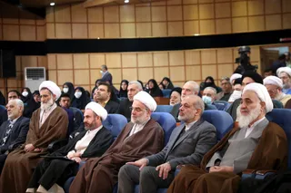 تصاویر سخنرانی در بیست و نهمین اجلاس سراسری نماز
