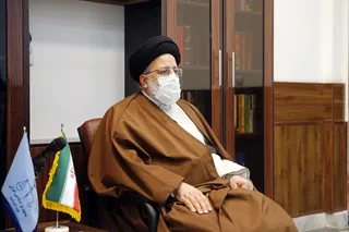 حمایت از مدیران شجاع و ریسک پذیر را که به دنبال بی اثر کردن تحریم‌ها هستند، وظیفه خود می‌دانیم