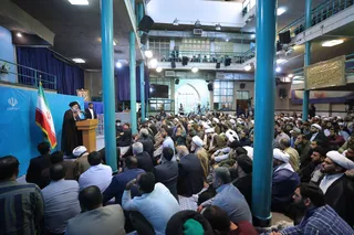 تصاویر اجتماع مردمی هسته های جهاد , پیشرفت در حسینیه جماران