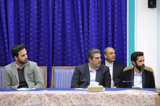 نشست با جمعی از فعالان کسب و کارهای فضای مجازی