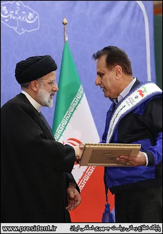 تصاویر مراسم «امتنان از کارگران نخبه، گروه‌های کار و واحدهای نمونه»
