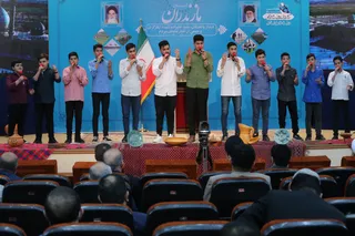 تصاویر دیدار رئیس جمهور با نخبگان ، علماء ، خانواده شهدا ، ایثارگران و جمعی از اقشار مختلف مردم