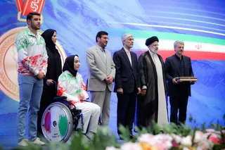 آیین تجلیل از قهرمانان و مدال آوران