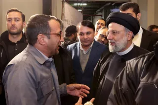 تصاویر بازدید از کارخانه کویر تایر بیرجند و حضور در جمع کارگران
