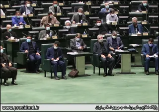 تصاویر حضور رئیس جمهور در جلسه بررسی صلاحیت وزیران پیشنهادی دولت سیزدهم