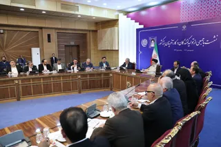 تصاویر نشست رمضانی با جمعی از تولیدکنندگان و کارآفرینان برتر