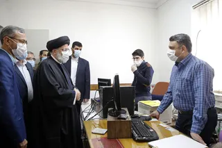 آیت الله رئیسی از دادسرای انقلاب سمنان بازدید کرد